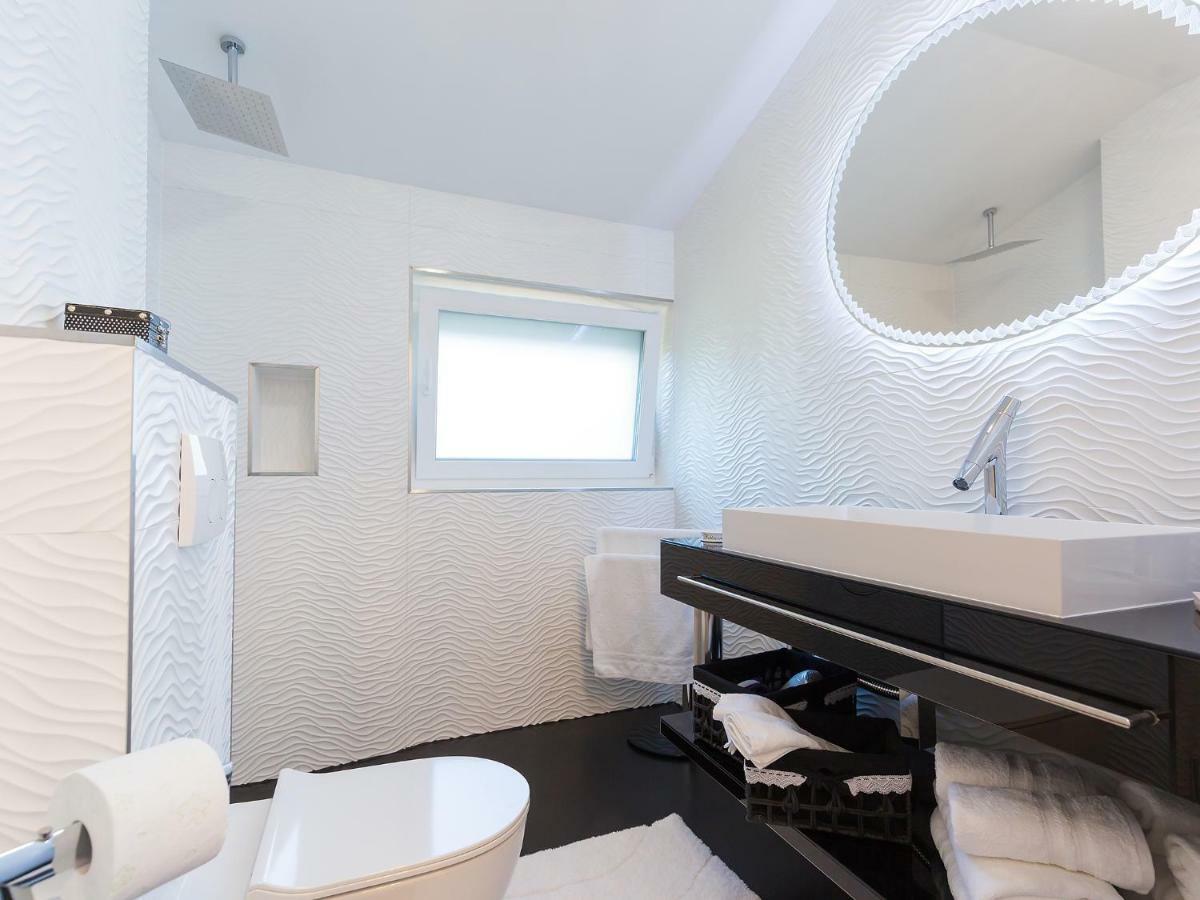 Apartmani Beril Lux Rovinj Ngoại thất bức ảnh