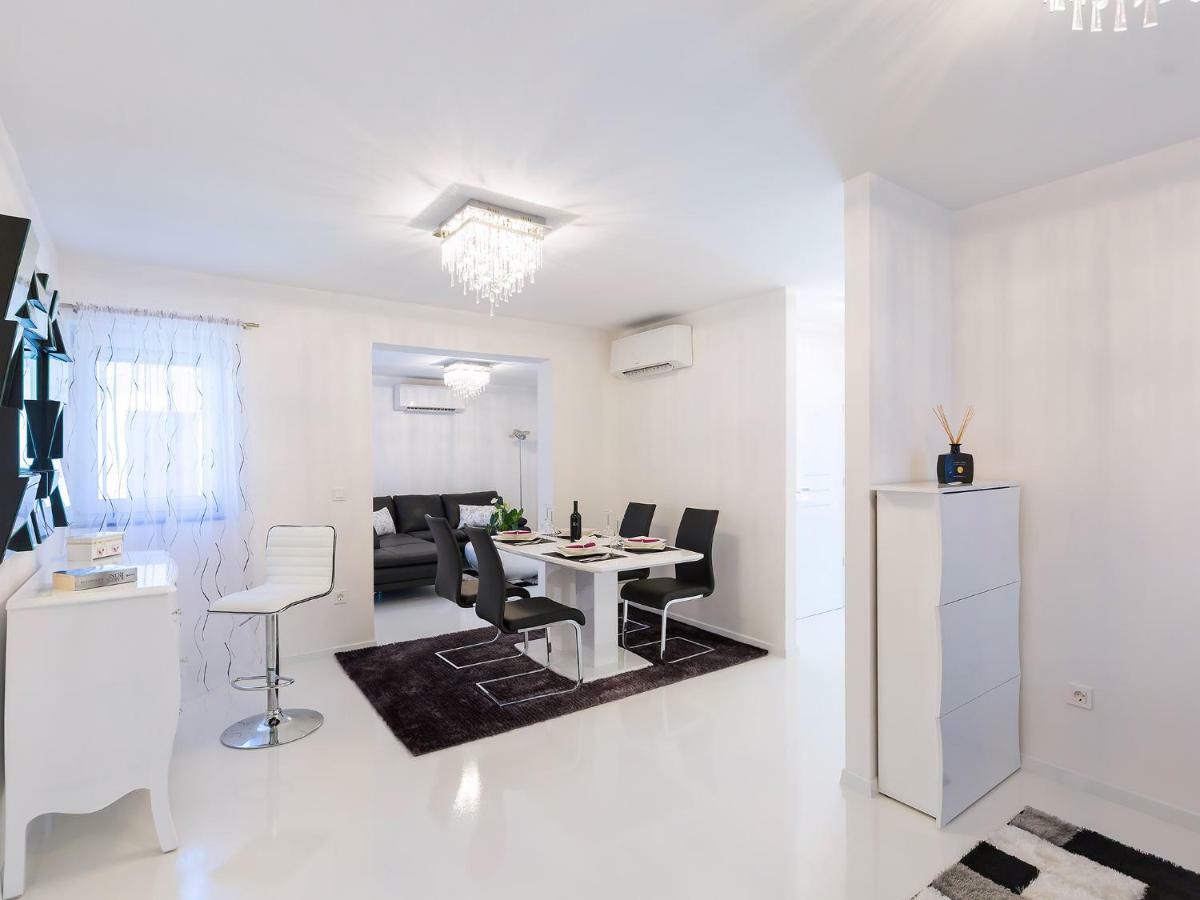 Apartmani Beril Lux Rovinj Ngoại thất bức ảnh