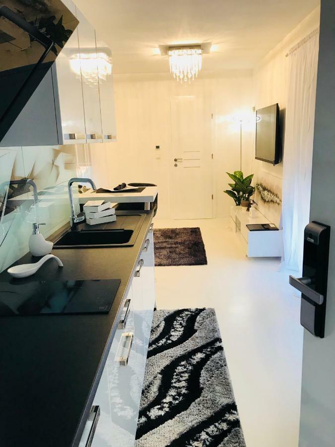 Apartmani Beril Lux Rovinj Ngoại thất bức ảnh